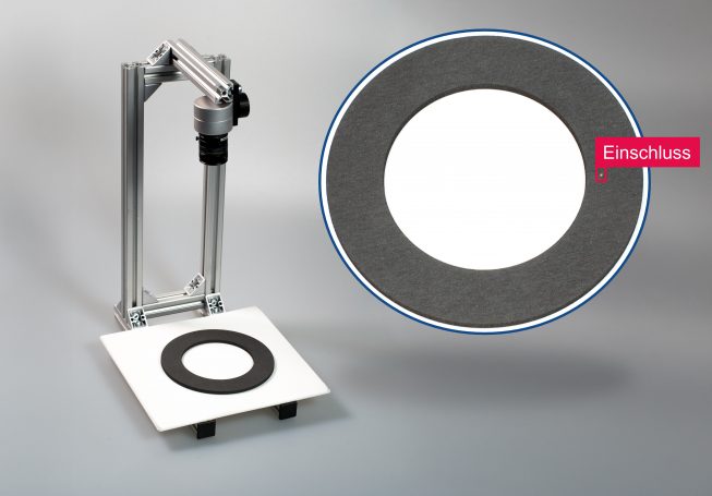 Bild 1: Prüfstand zur optischen Qualiltätskontrolle. | Quelle: IFW Hannover, Copyright: Bremskerl-Reibbelagwerke Emmerling GmbH & Co. KG