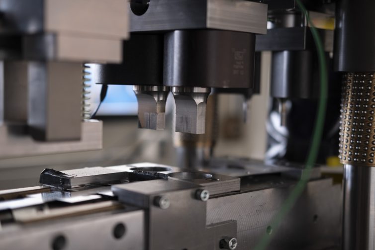 Beitragsbild: Stanzprozess | Quelle: PtU Darmstadt