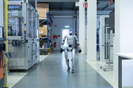 Aktuelle Anwendungsentwicklungen fokussieren sich vor allem auf Technologien, Sicherheit und Wirtschaftlichkeit. | Quelle: Fraunhofer IPA/Foto: Rainer Bez.