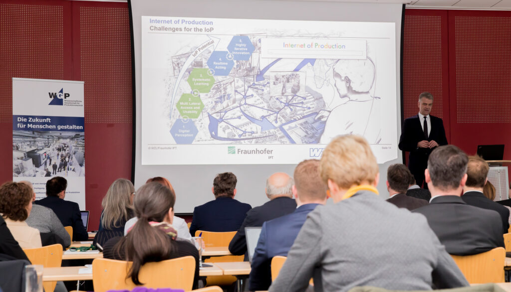 Prof. Christian Brecher sprach auf dem Internationalen METAV-Presseforum über die Herausforderungen der Produktionstechnik., Quelle: Foto Studio Strauch